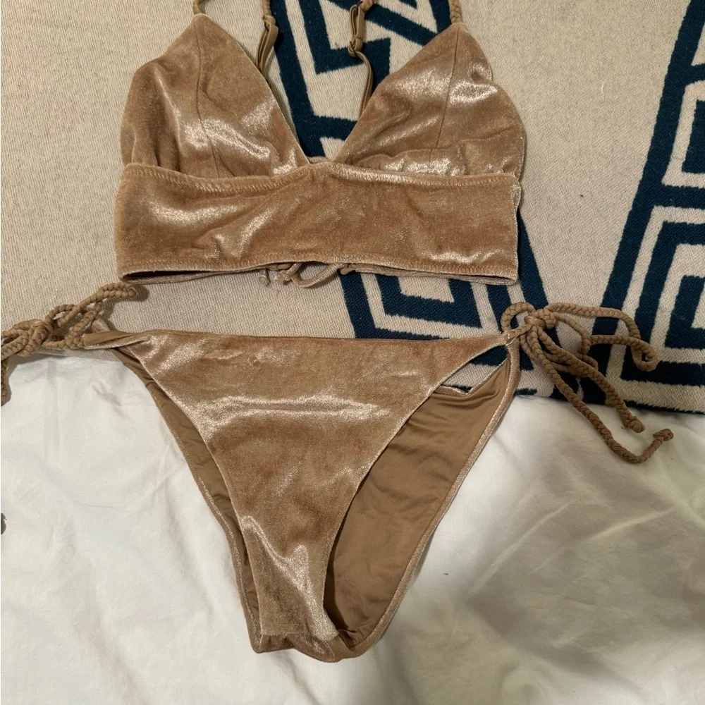 Frankies Gold Velvet bikini 2017
